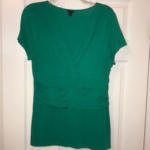 Ann Taylor short sleeved top in size large
